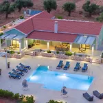 Olea Kefalonia Karavádhos